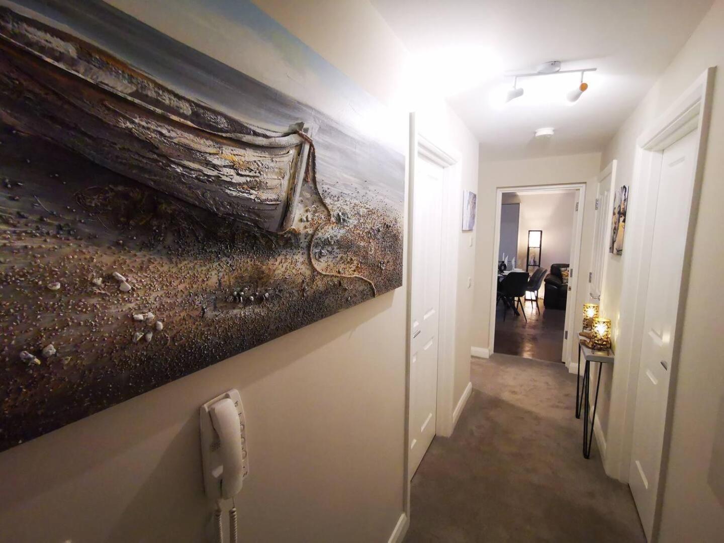 Belfast Central 2 Bedroom Luxurious Modern Stay Екстериор снимка