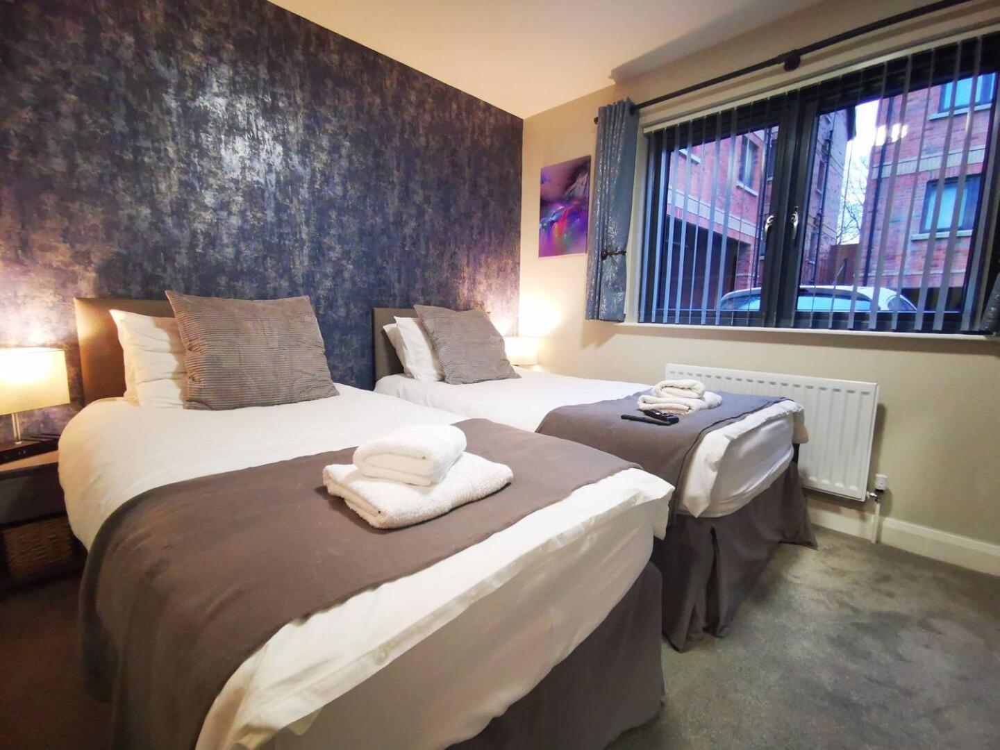 Belfast Central 2 Bedroom Luxurious Modern Stay Екстериор снимка