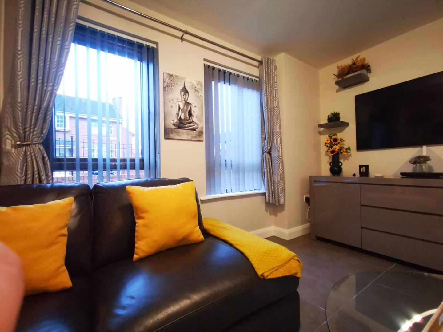 Belfast Central 2 Bedroom Luxurious Modern Stay Екстериор снимка