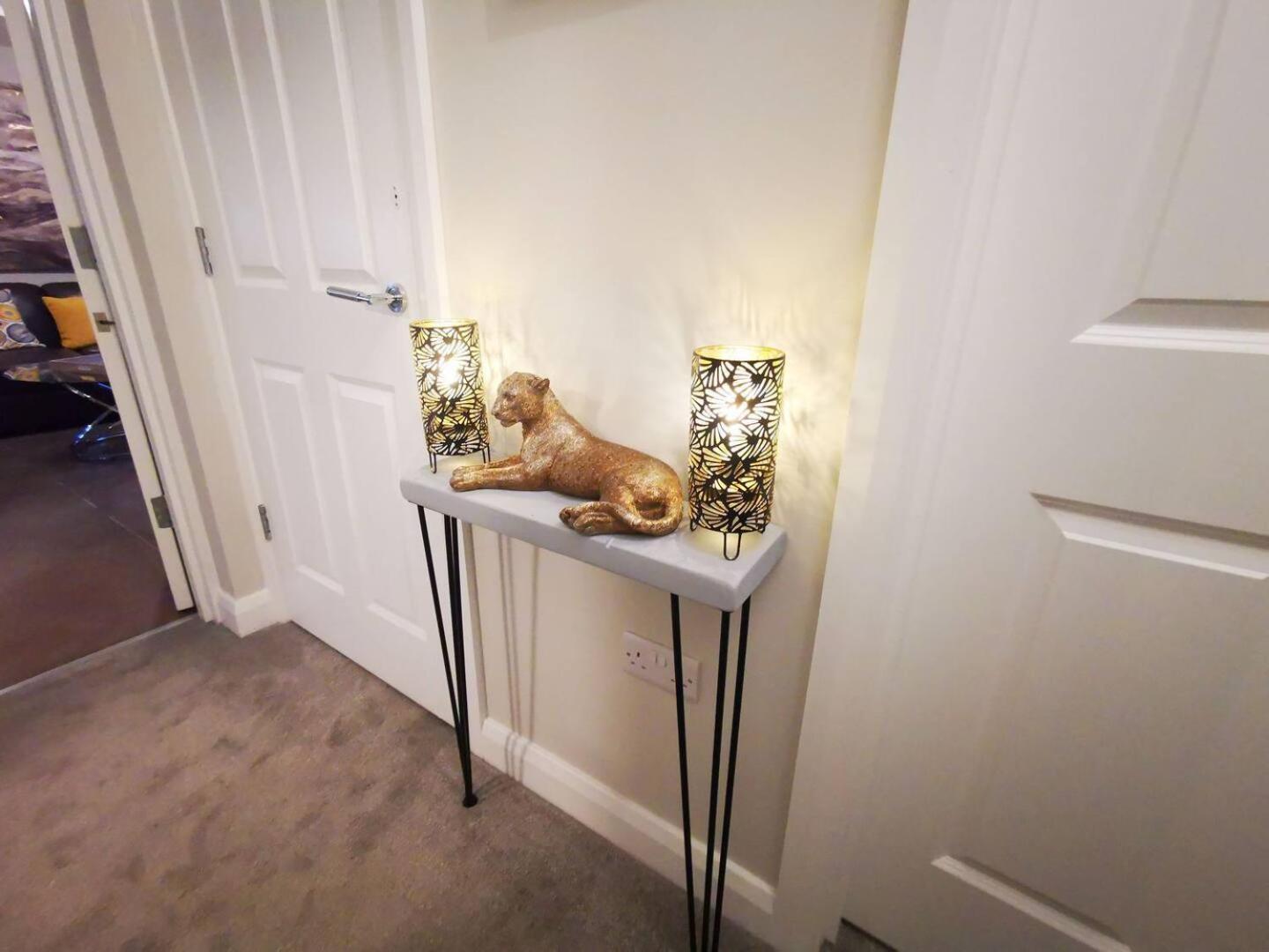 Belfast Central 2 Bedroom Luxurious Modern Stay Екстериор снимка